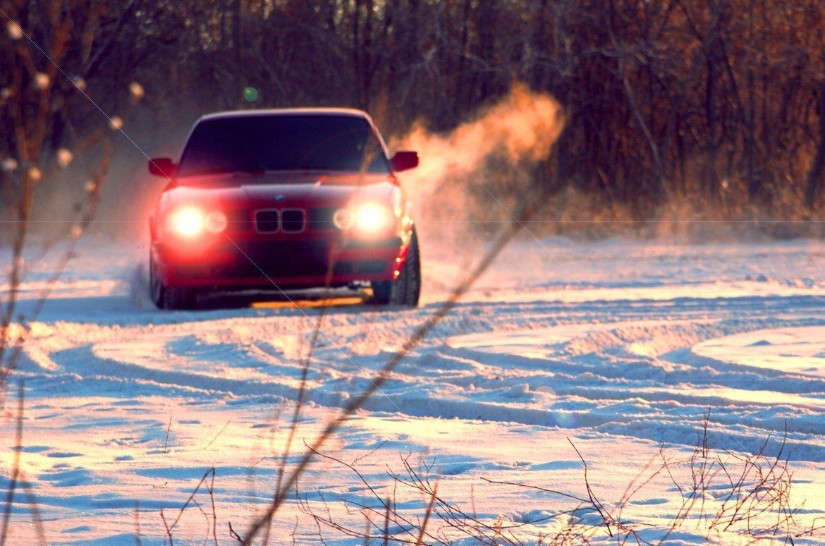 BMW e34 зимний дрифт