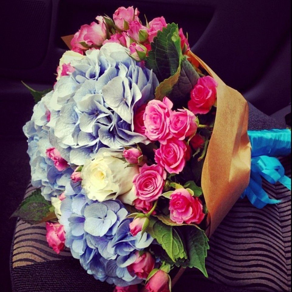 Красивый букет цветов для девушки реальные