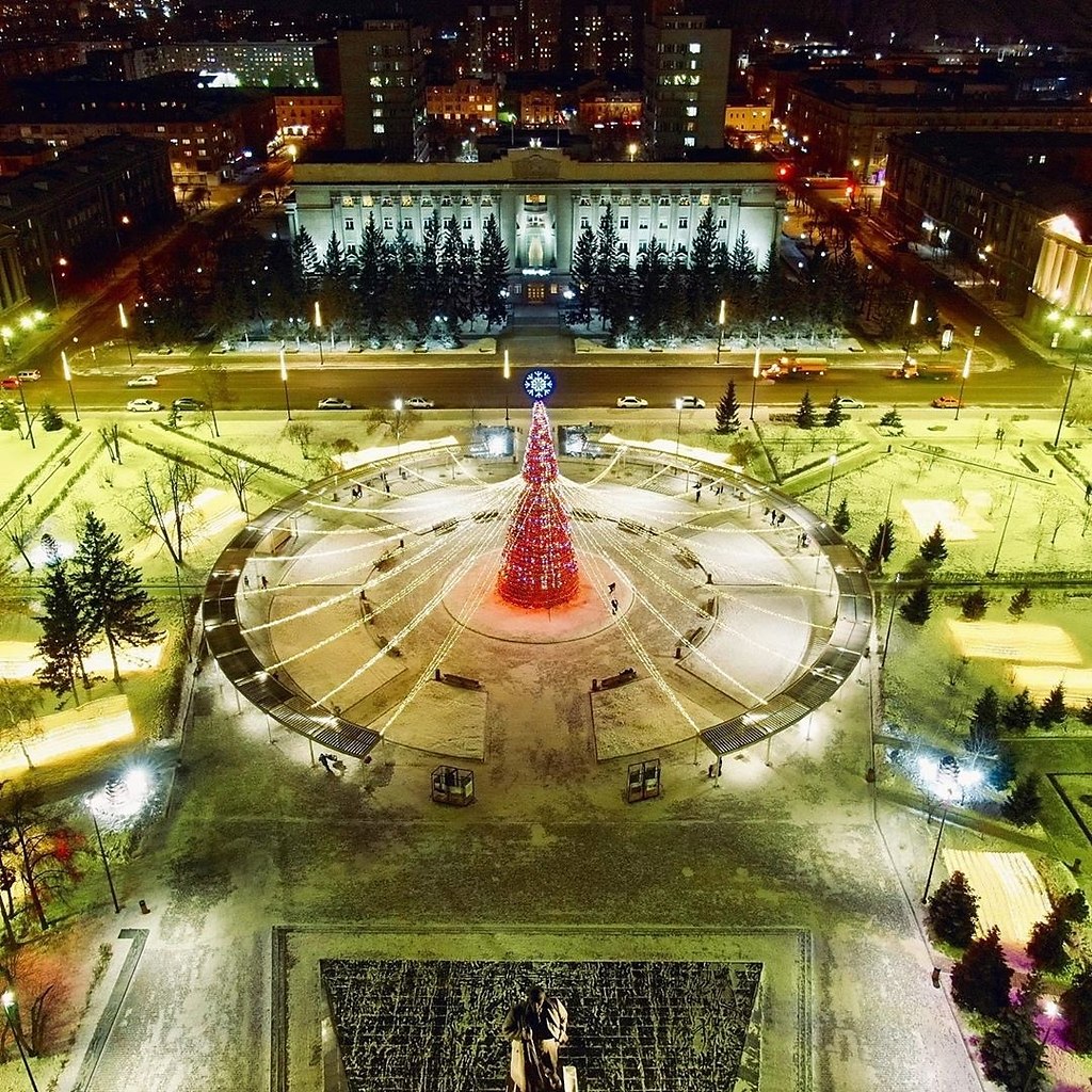 Город Красноярск площадь революции