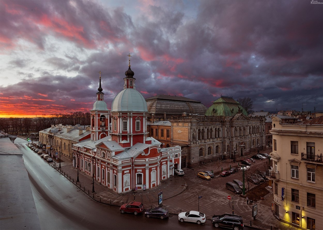 Пантелеймоновская Церковь в Санкт-Петербурге