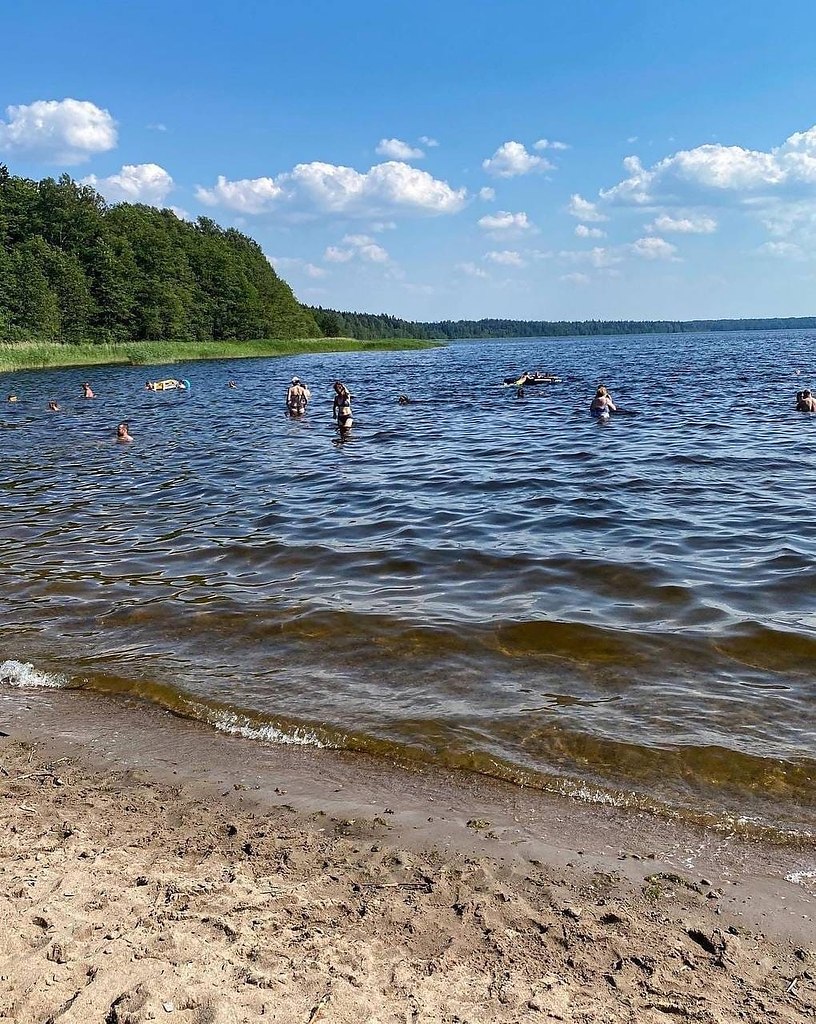 Липовское озеро в Ленинградской области