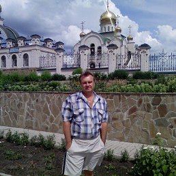Олег, 60 лет, Рубежное