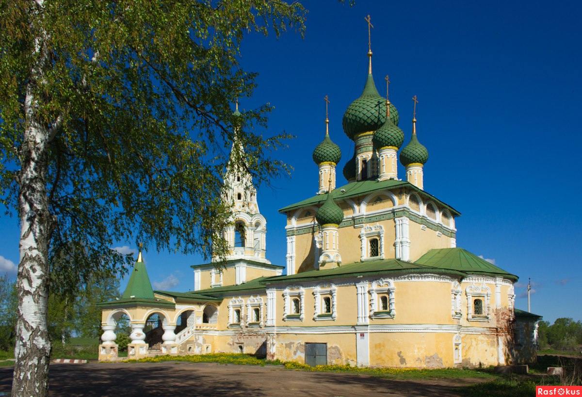 Храм Рождества Иоанна Предтечи в Угличе