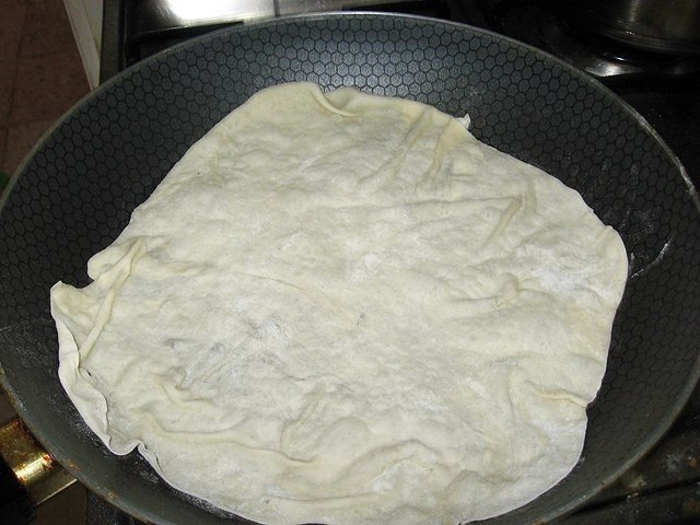 Тонкий лаваш в домашних условиях на сковороде без дрожжей рецепт приготовления с фото пошаговый