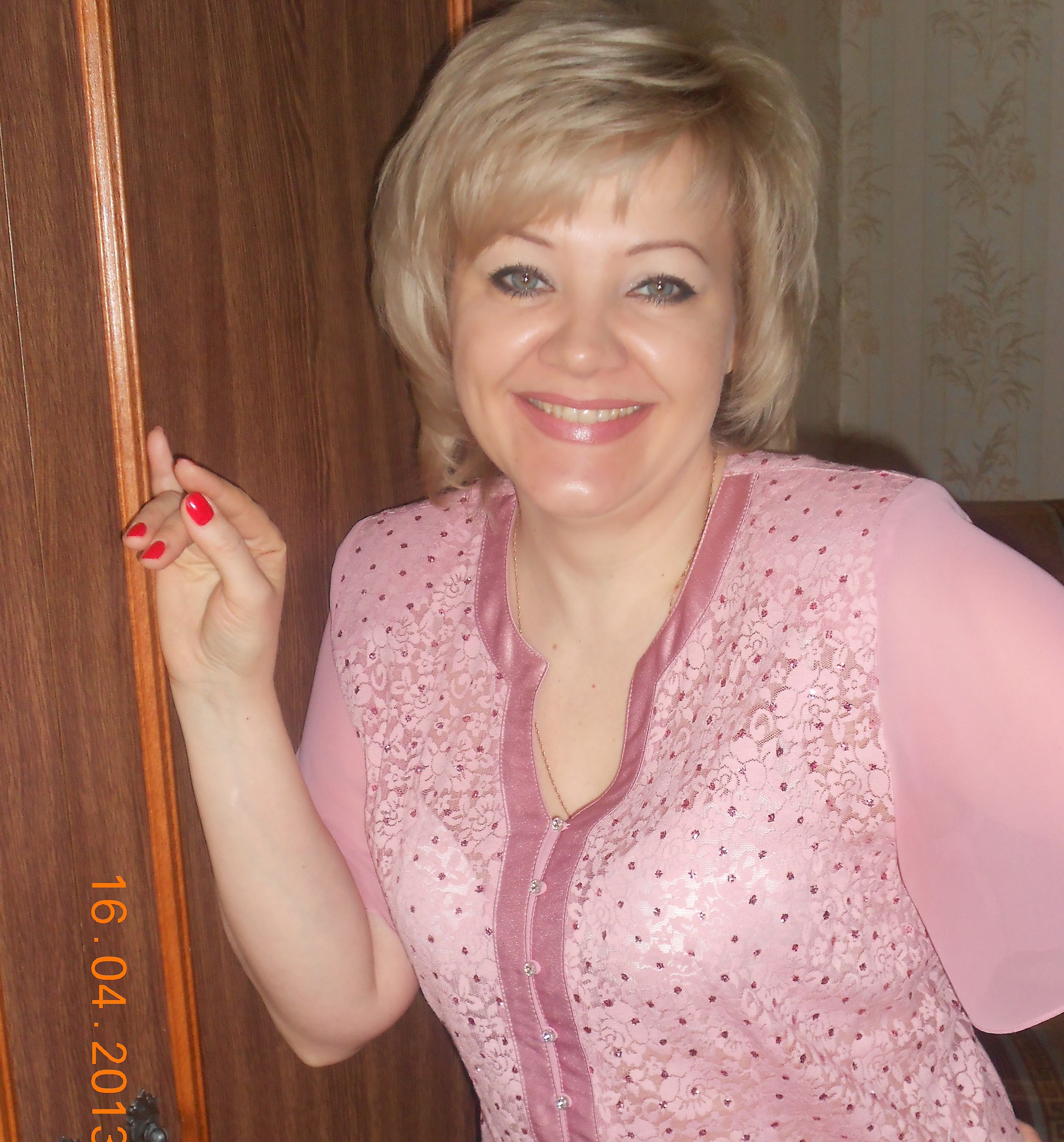 Мама 52 года. Женщина в возрасте. Обычная женщина 50. Обычная русская женщина 50 лет. Обычные русские женщины 40 лет.