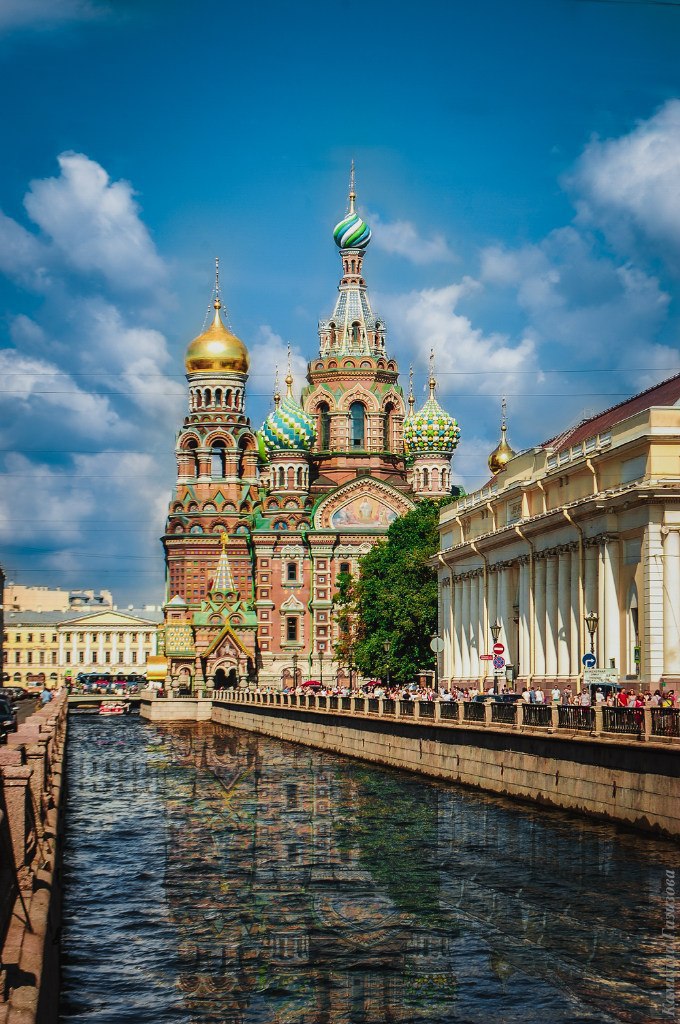 Отзывы лучшие спб. Чем Москва лучше Санкт-Петербурга.