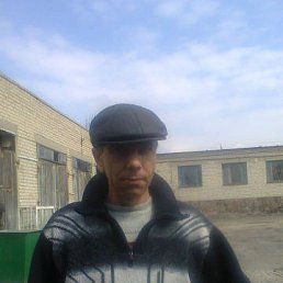 Юрий, 54 года, Лутугино