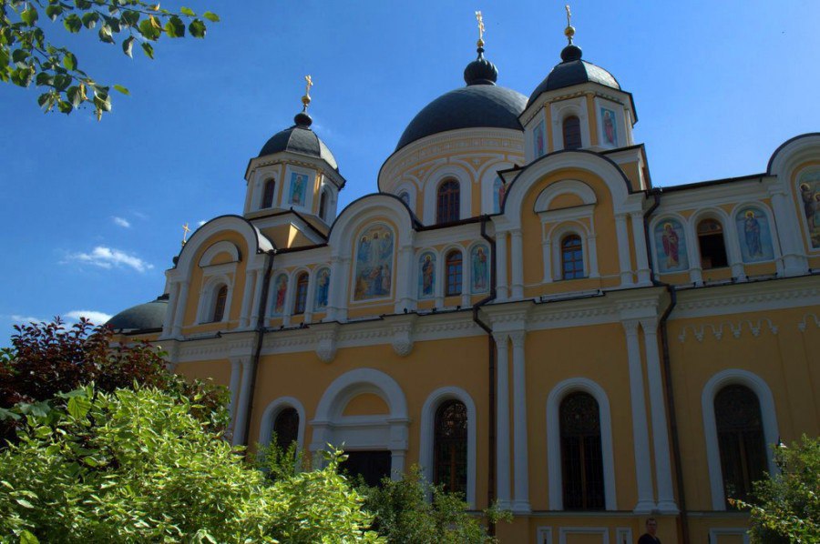 Покровский монастырь в москве фото