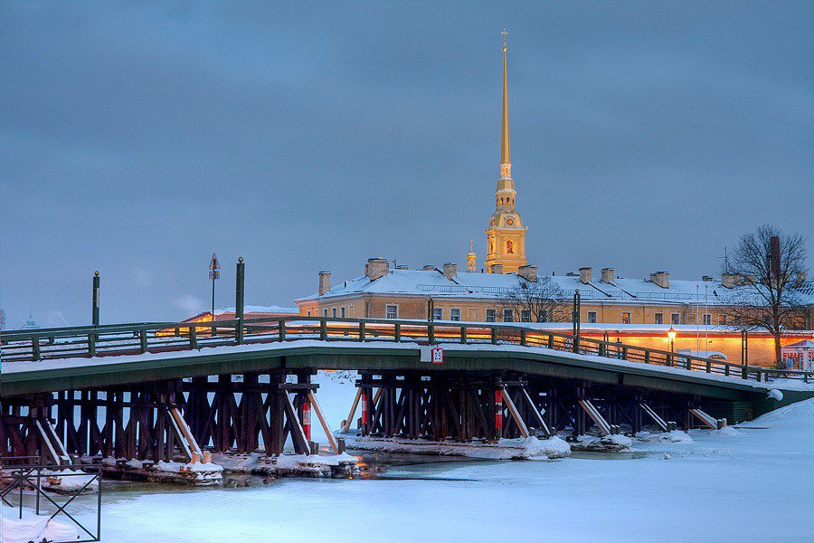 Кронверкский мост петропавловской крепости