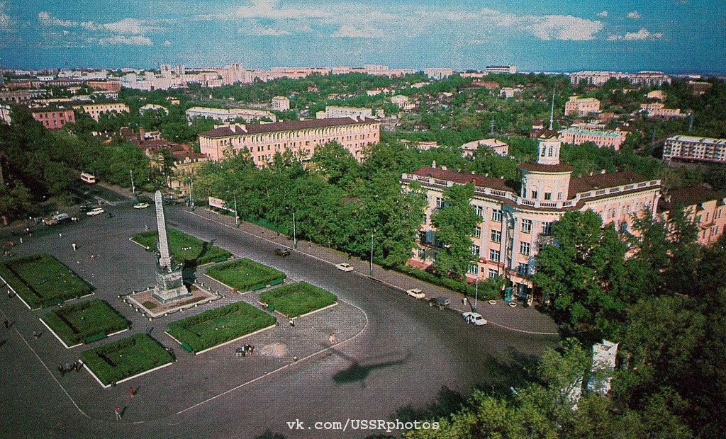 Собор на Комсомольской площади Хабаровск