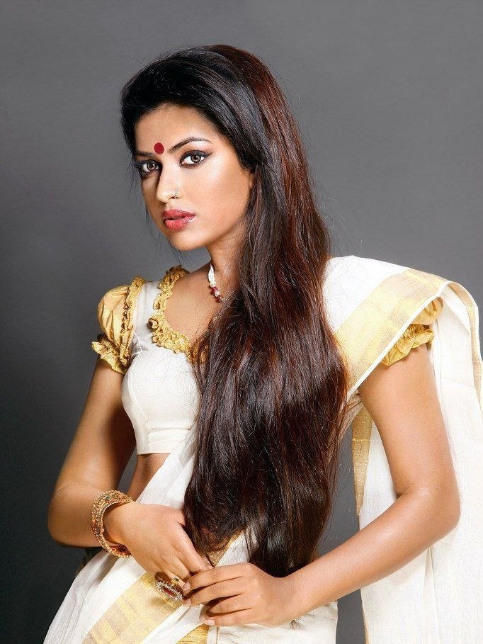 Как ухаживают индийские женщины за волосами и за собой