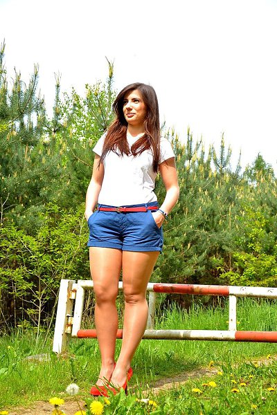 Midget exhibitionist shorts domina