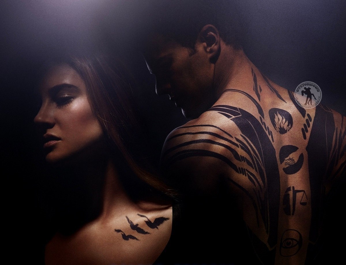 Divergent: Original Motion picture Soundtrack Deluxe