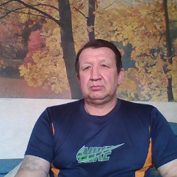 александр, 64 года, Артемовск
