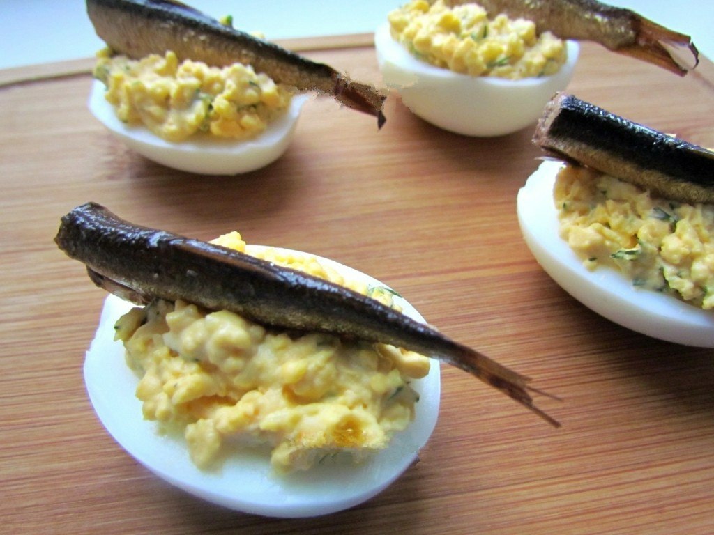 Рецепт яйца со шпротами с фото фаршированные