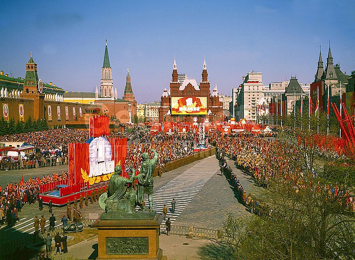 Москва 1 мая фото