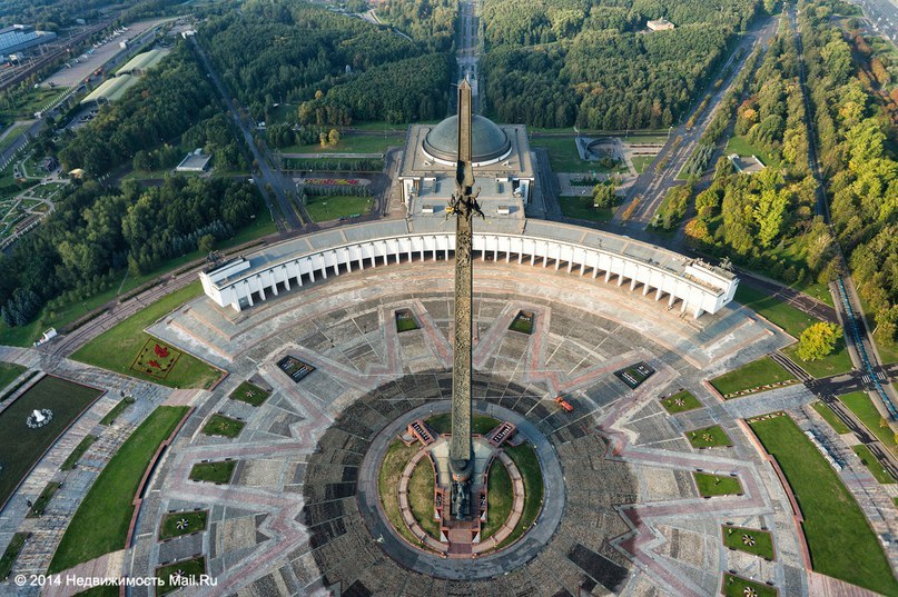 Высокие памятники москвы