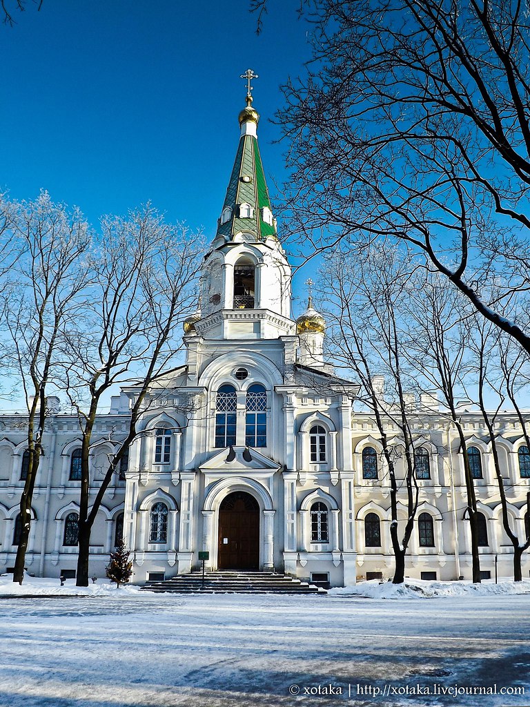 Новодевичий монастырь санкт петербург