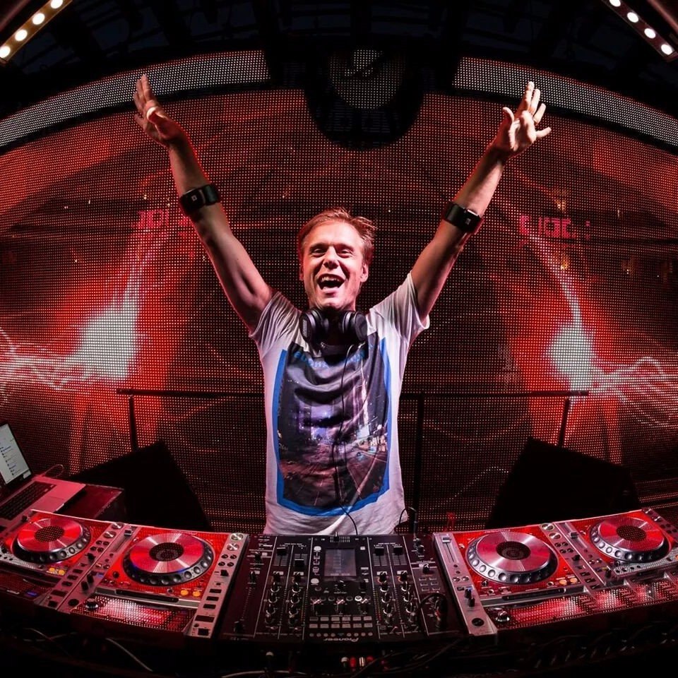 Armin van buuren фото