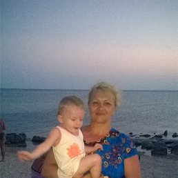 Nataliya, 52 , 