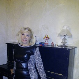 Лариса, 60 лет, Каменское
