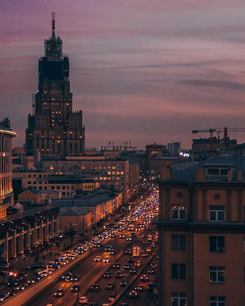 На крыше в москве