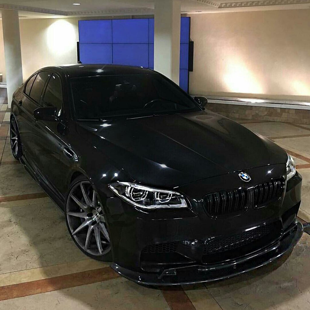 BMW m5 2014 черный