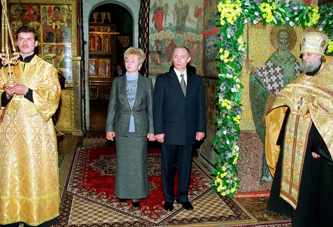 Владимир и Людмила путины 2000