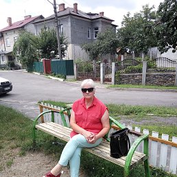 Ірина, 65 лет, Сокаль