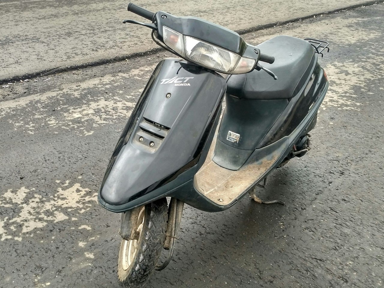 Dio tact. Honda Tact af24. Honda Tact 24. Honda Dio Tact 24. Хонда такт АФ 24.