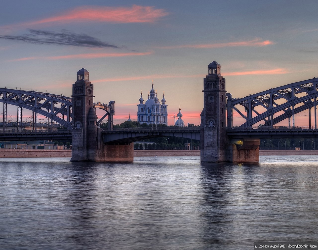 как разводится большеохтинский мост в санкт петербурге