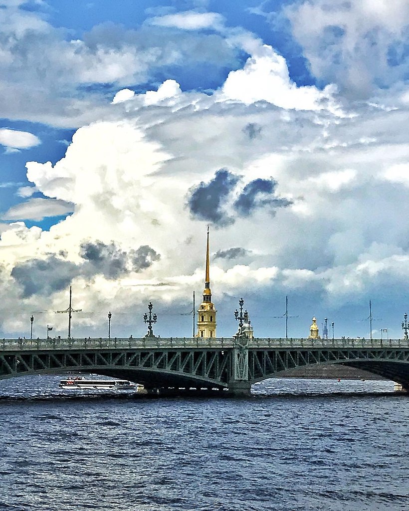 Спб качественно. Троицкий мост в Санкт-Петербурге. Троицкий мост на фоне Петропавловской крепости. Вид с Троицкого моста в Санкт-Петербурге. Разводной мост в Санкт-Петербурге от Петропавловской крепости.