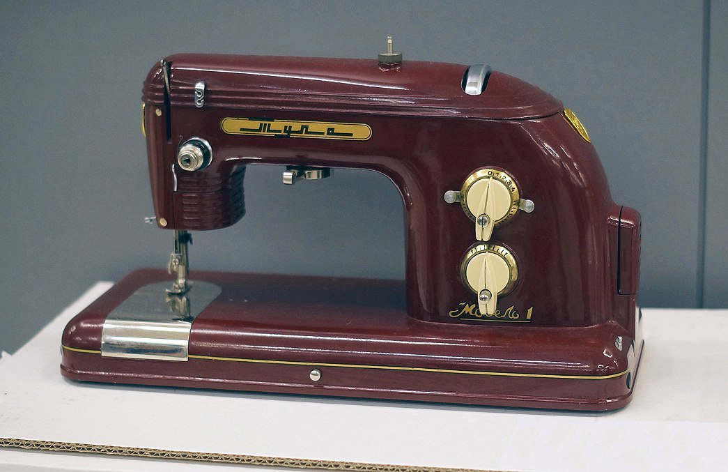 Советские швейные машинки названия и фото