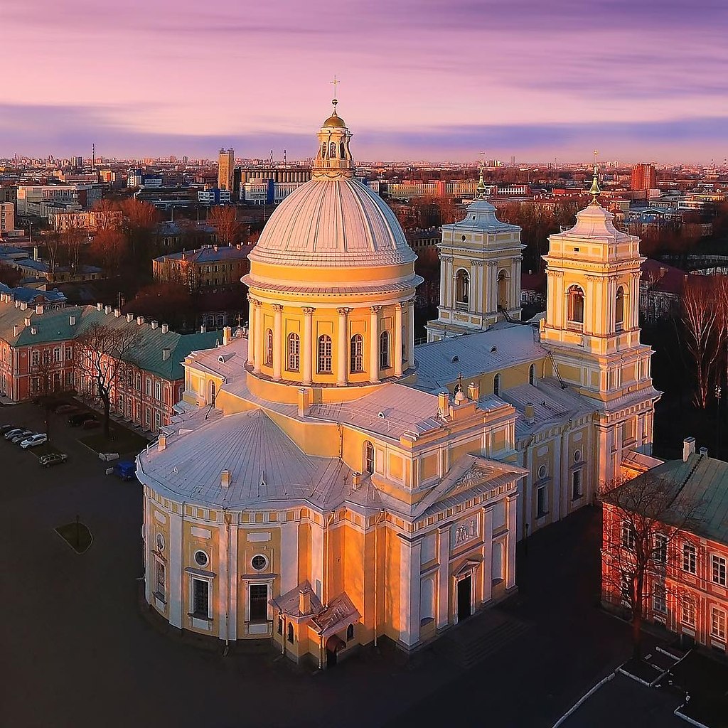 Лавра в санкт петербурге