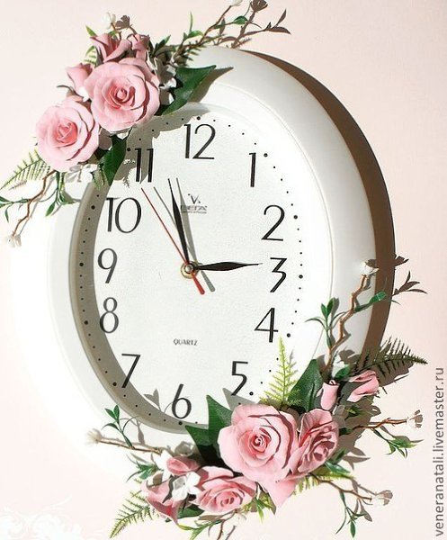 Часы настенные с цветами