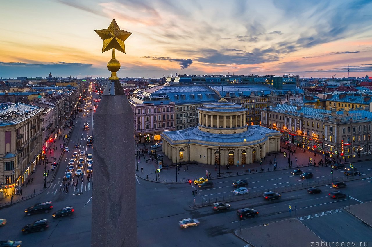 площадь невского в питере