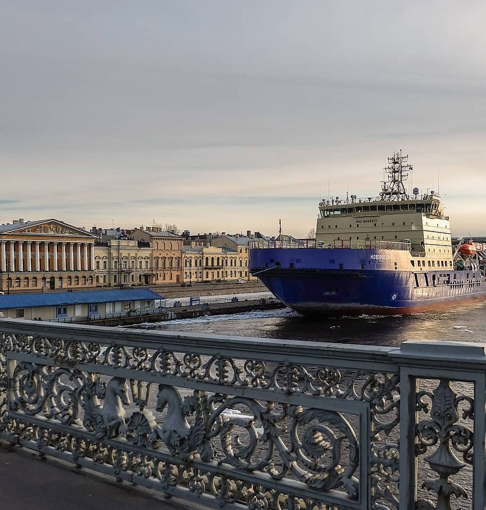 английская набережная в петербурге