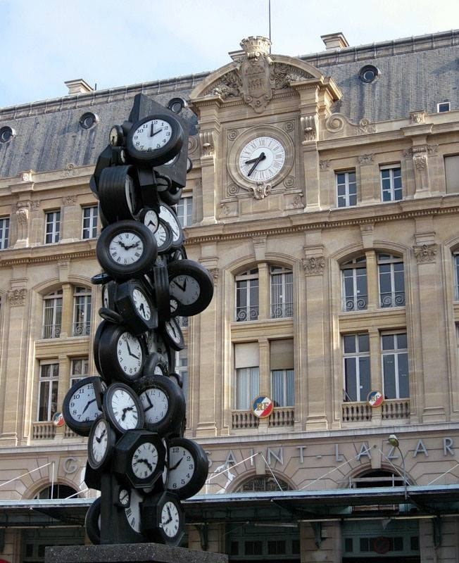 Часы в париже