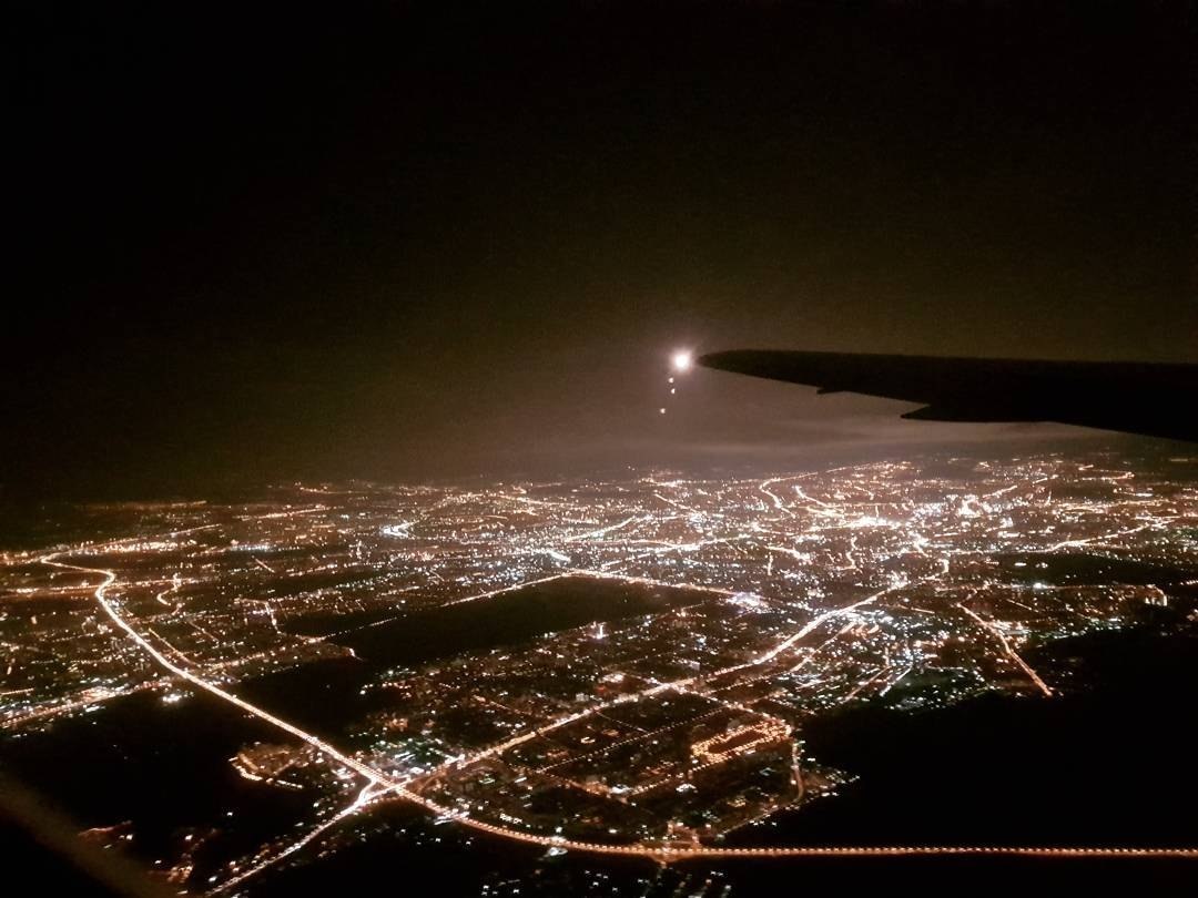 Ночная москва самолет