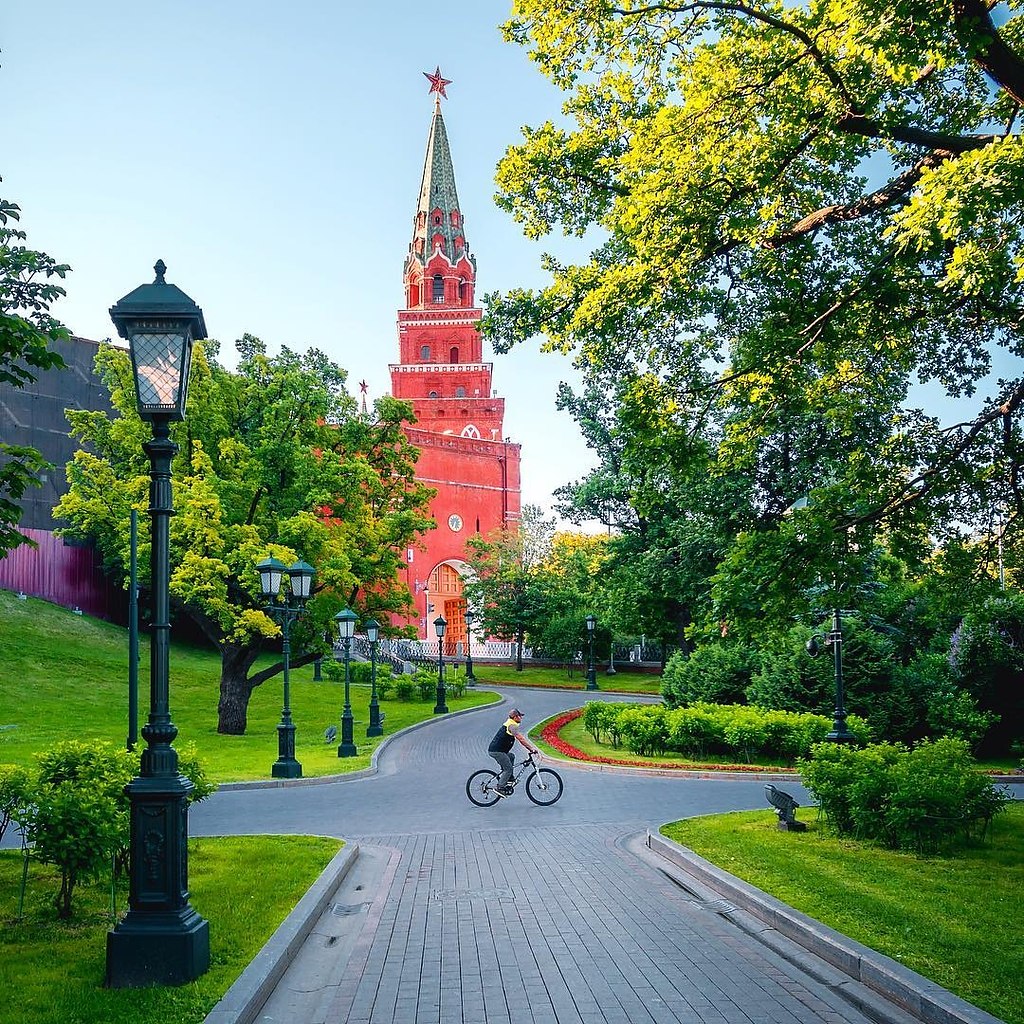 Парк Александровский сад Москва