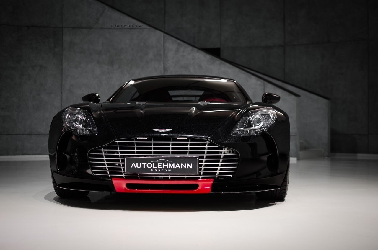 Aston Martin one 77q