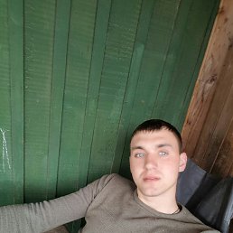 Виктор, 23 года, Чугуевка
