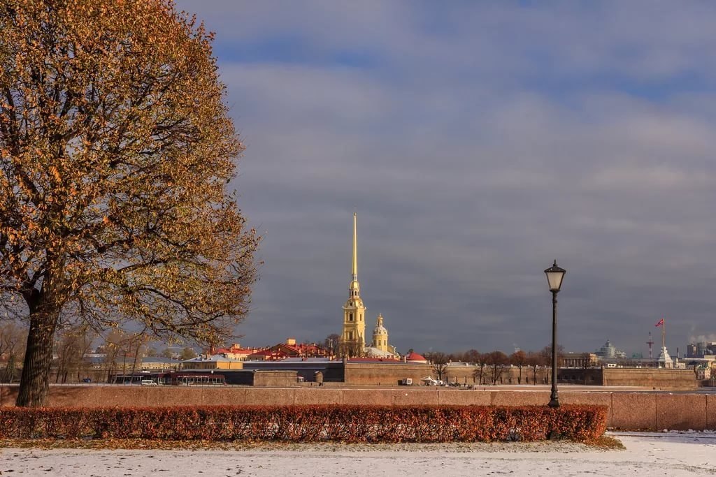 Петропавловская крепость ноябрь