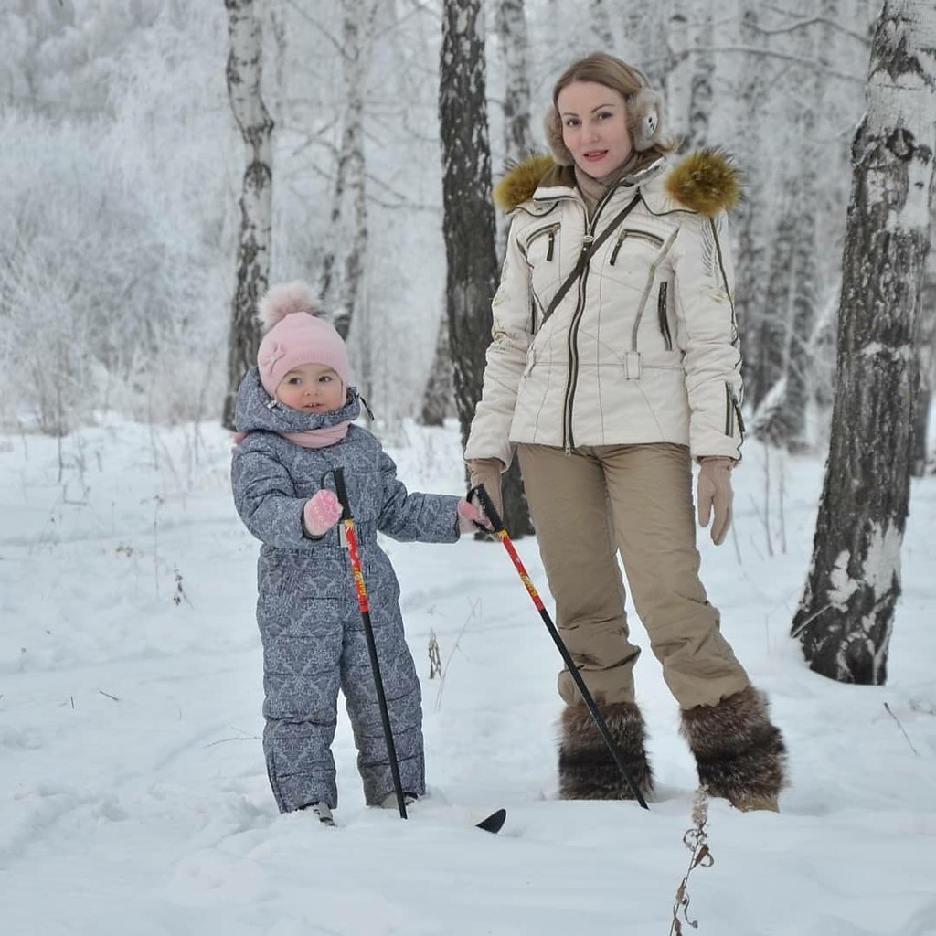 Альбина Ахатова: коллекция фото в купальнике и без него