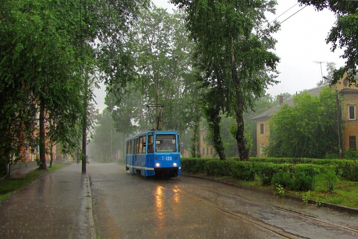 Трамвай дождь