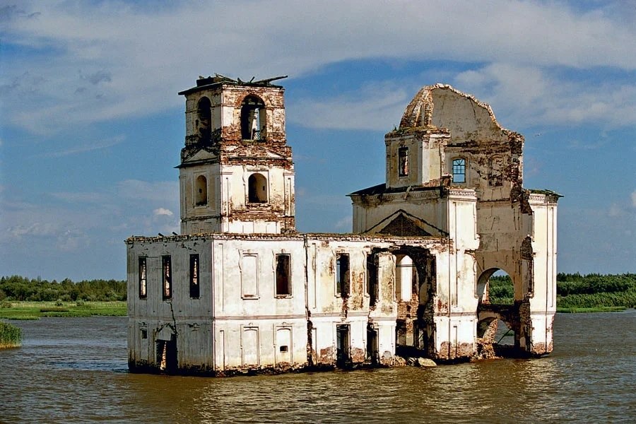 Углич затопленная Церковь