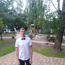 Дмитрий, 31 год, Глухов