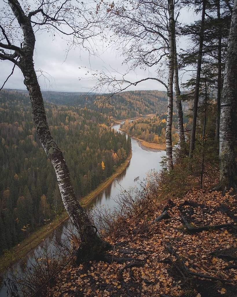 Река Усьва осенью