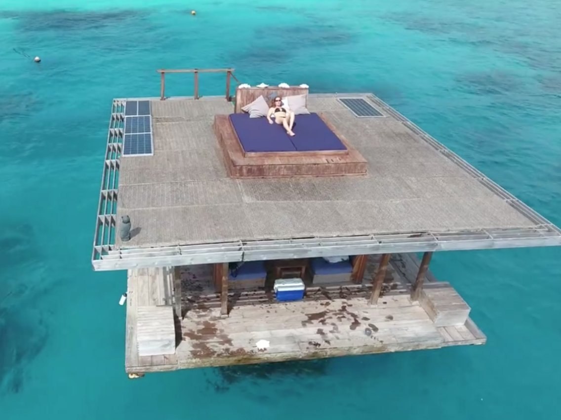 The manta resort презентация