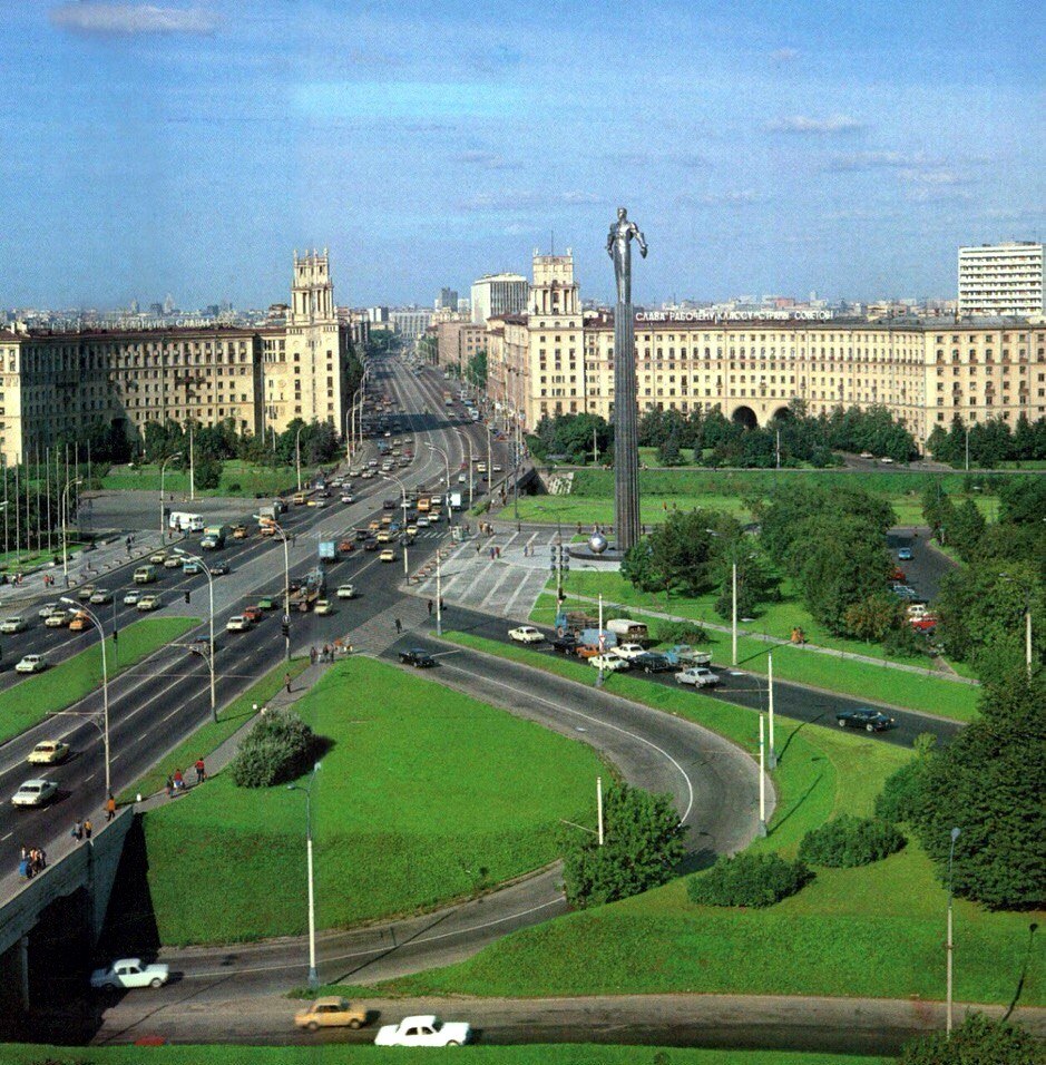 Площадь гагарина москва фото